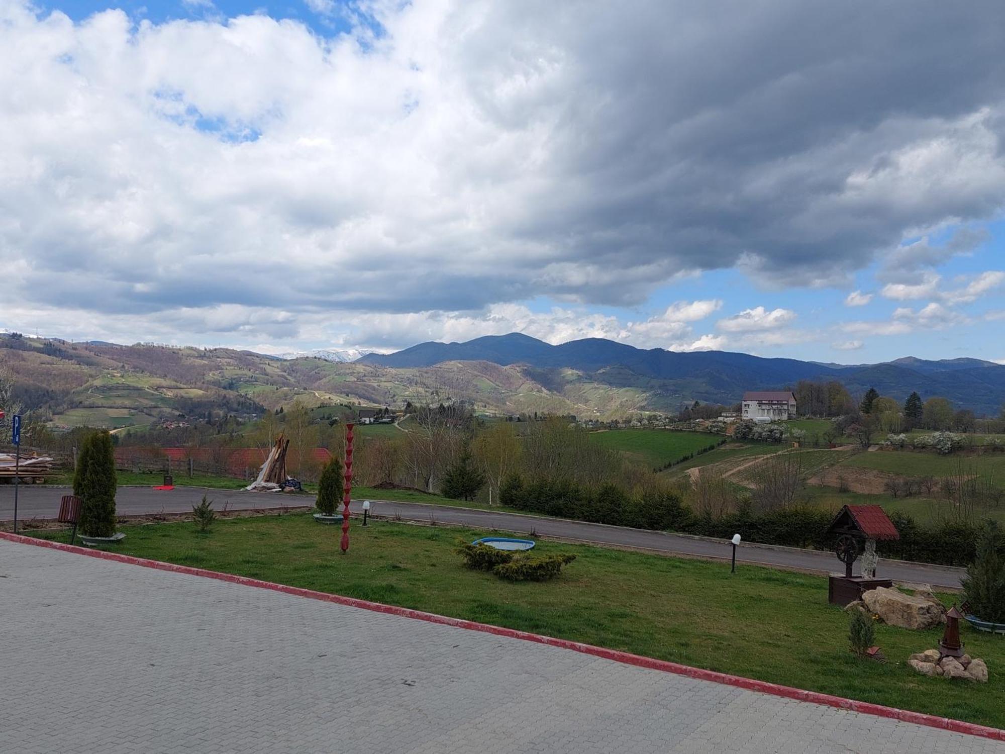 Pension Chalet Poiana Marului Ranch Eksteriør billede