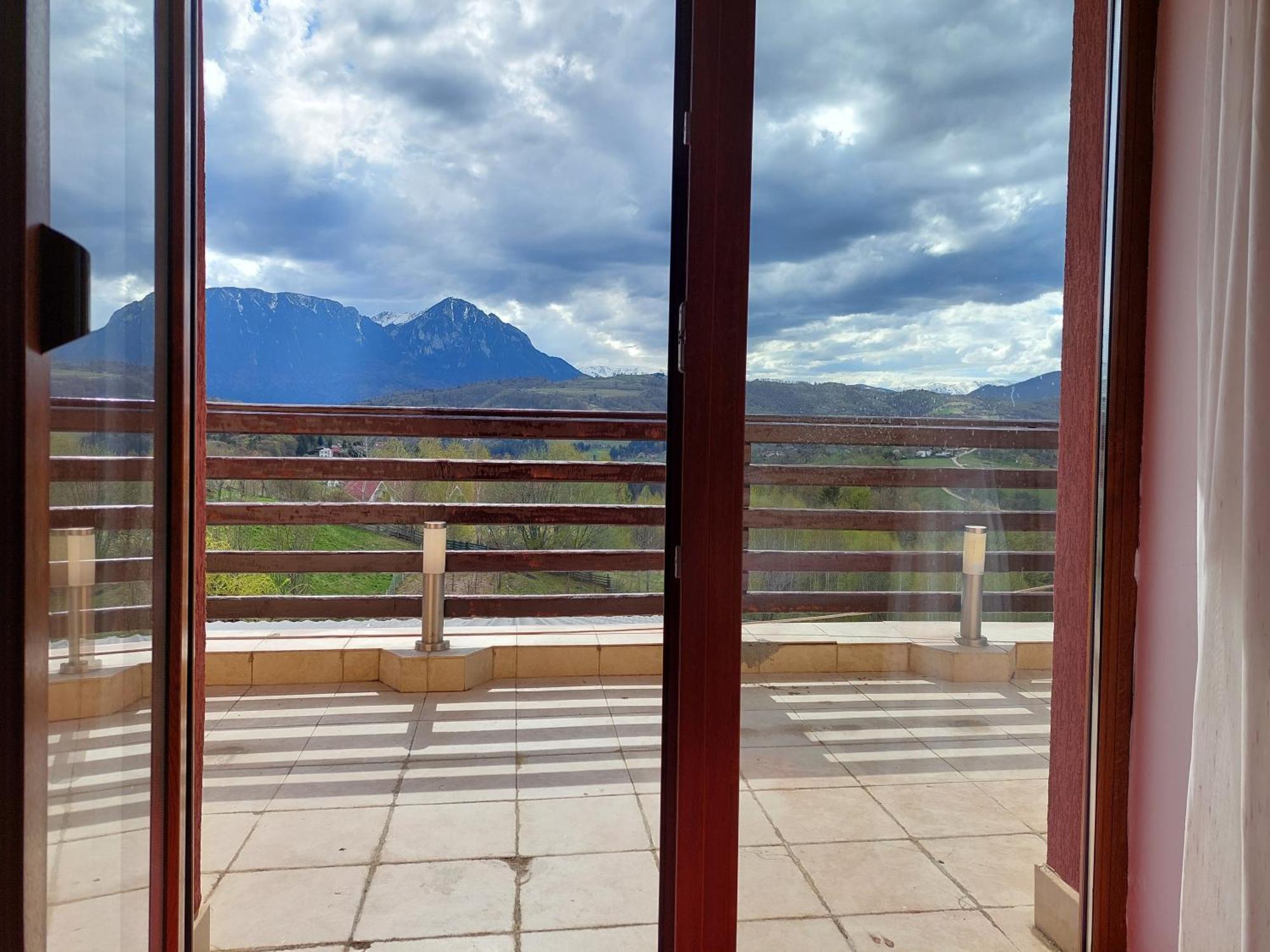Pension Chalet Poiana Marului Ranch Eksteriør billede